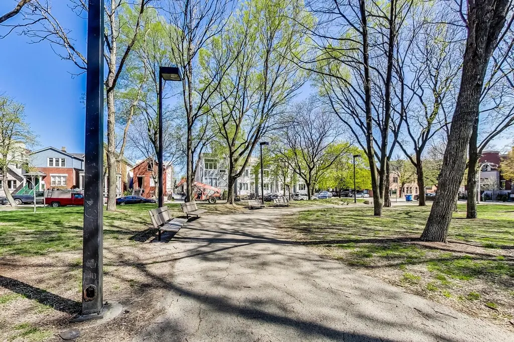 2308 West Belden Avenue Chicago IL 60647