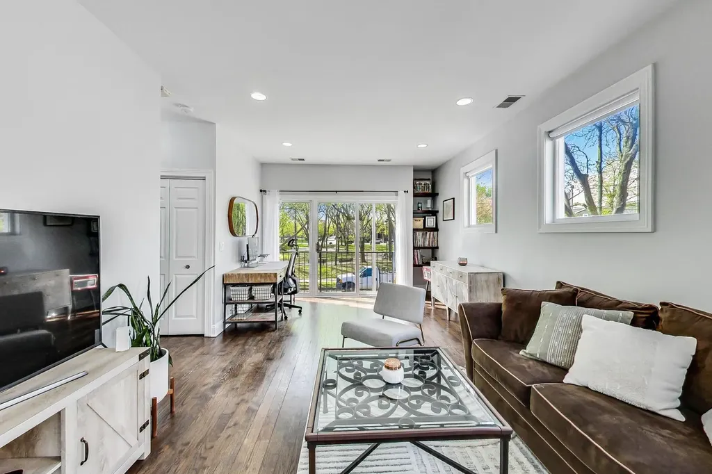 2308 West Belden Avenue Chicago IL 60647