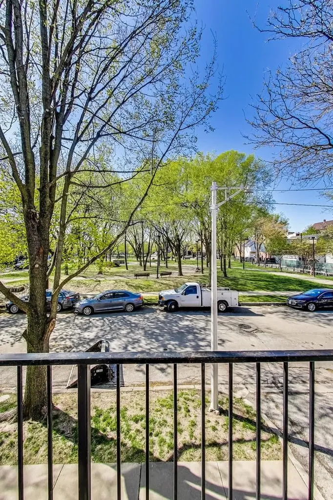 2308 West Belden Avenue Chicago IL 60647