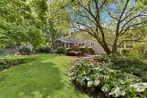 710 Fairlawn Avenue Libertyville IL 60048