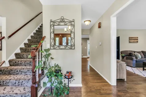 710 Fairlawn Avenue Libertyville IL 60048