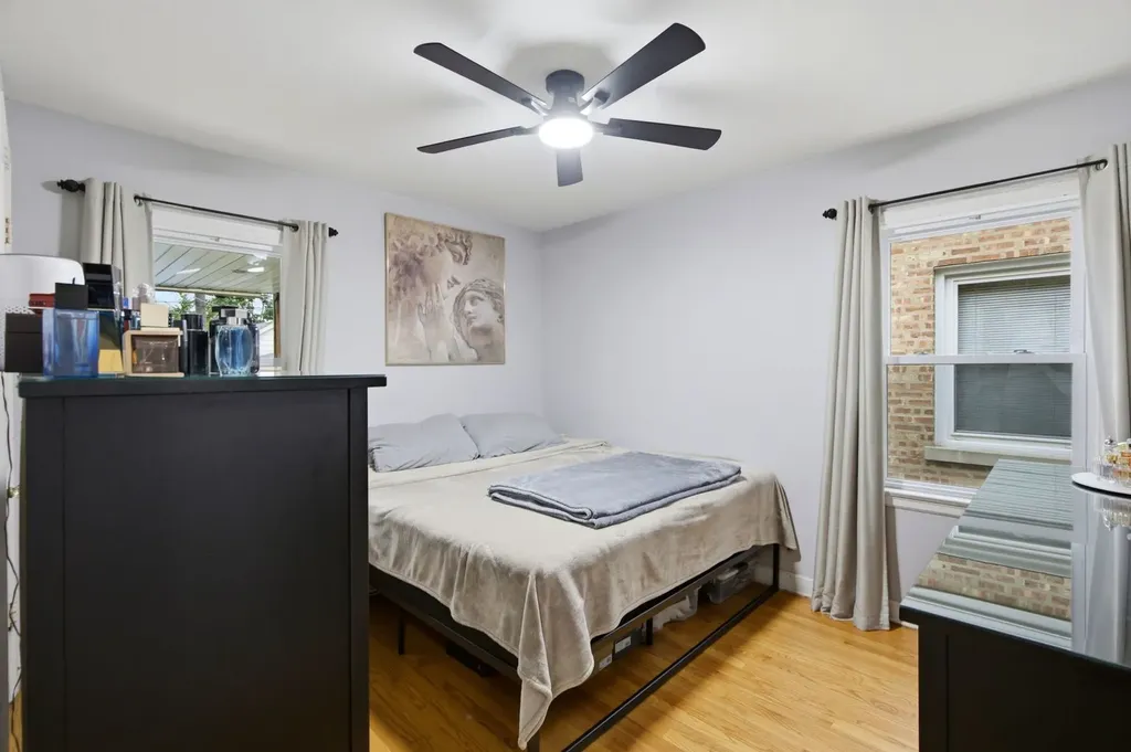 3914 North Pittsburgh Avenue Chicago IL 60634
