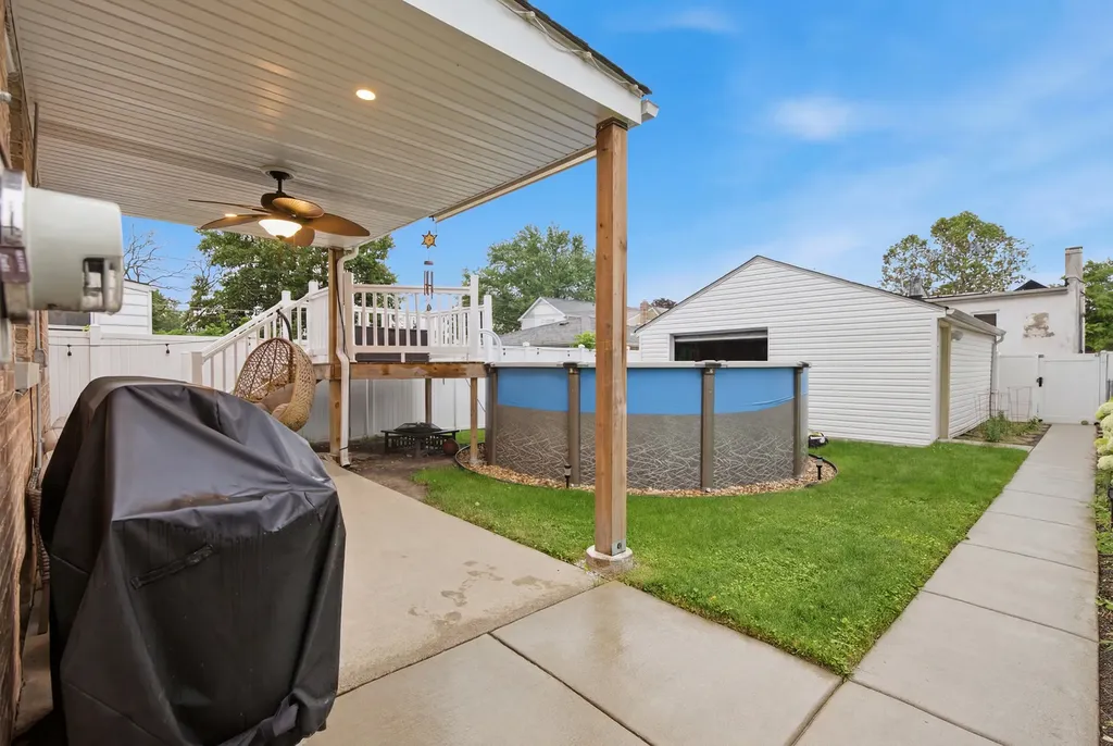 3914 North Pittsburgh Avenue Chicago IL 60634