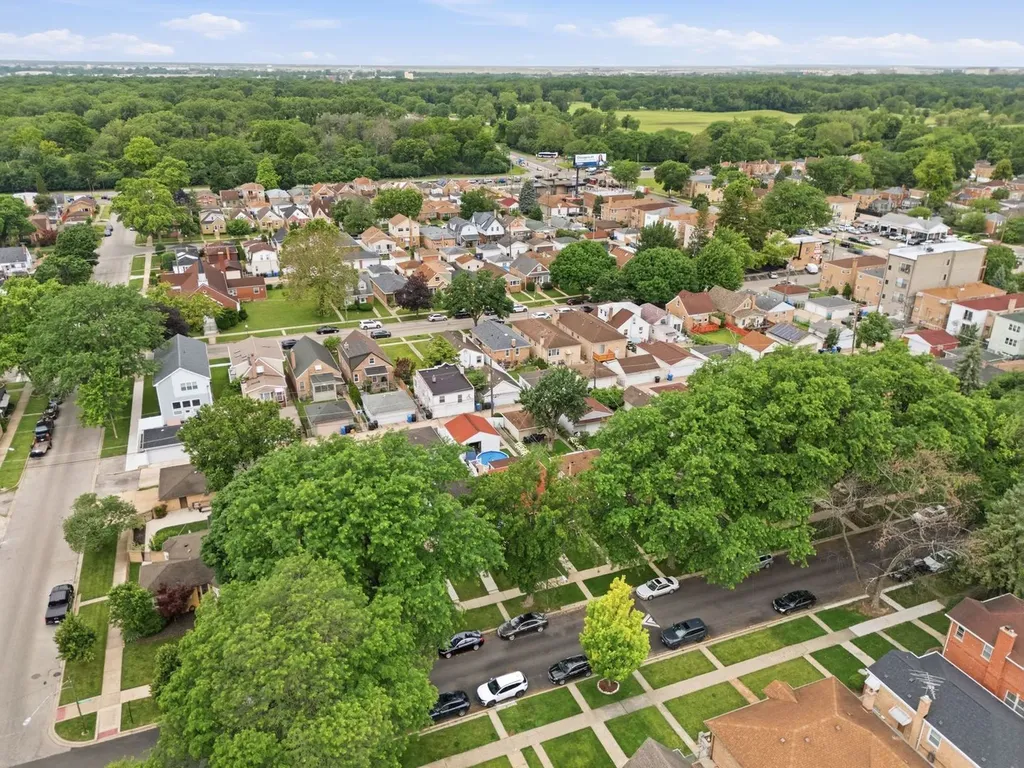 3914 North Pittsburgh Avenue Chicago IL 60634