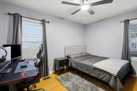 3914 North Pittsburgh Avenue Chicago IL 60634