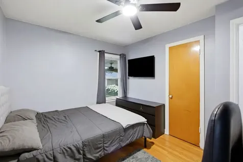 3914 North Pittsburgh Avenue Chicago IL 60634