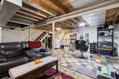 3914 North Pittsburgh Avenue Chicago IL 60634