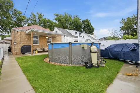 3914 North Pittsburgh Avenue Chicago IL 60634