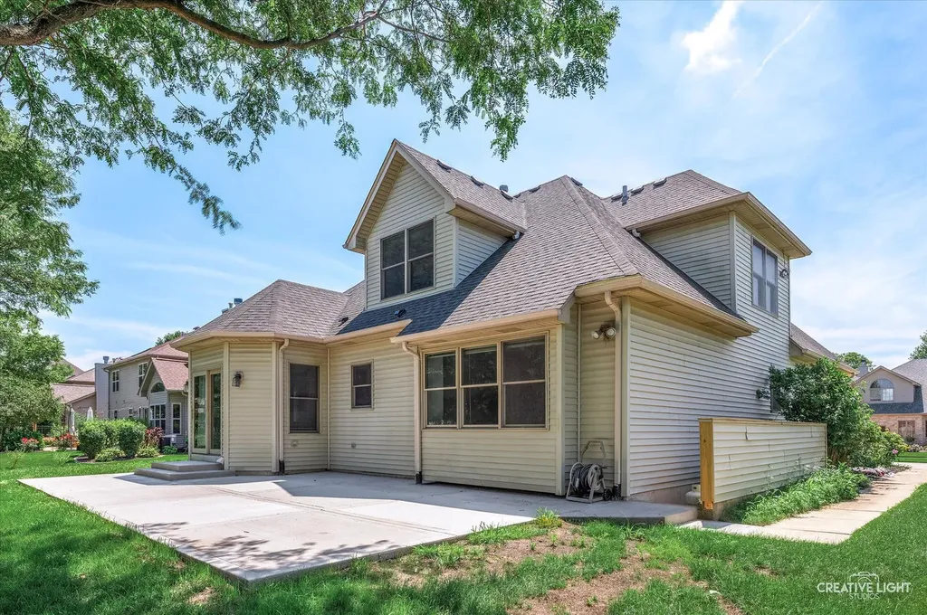 24456 Tufton Street Plainfield IL 60585