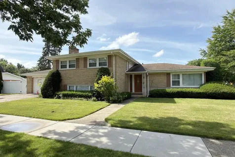 801 South See Gwun Avenue Mount Prospect IL 60056