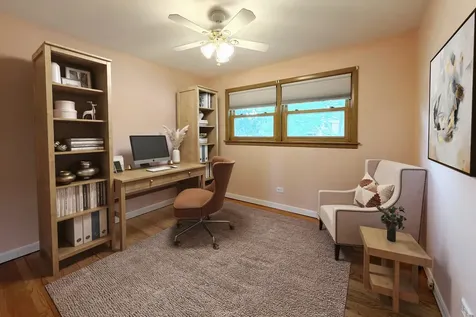 801 South See Gwun Avenue Mount Prospect IL 60056