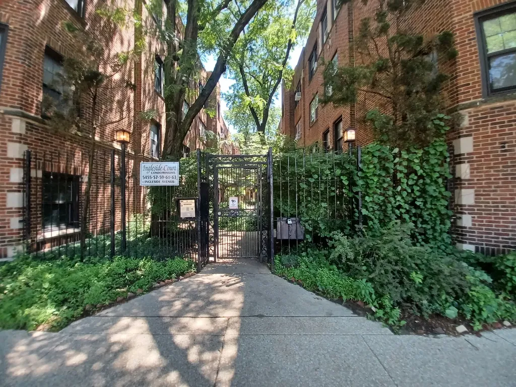 5459 South Ingleside Avenue Chicago IL 60615