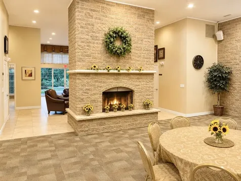 2692 Stone Circle Geneva IL 60134
