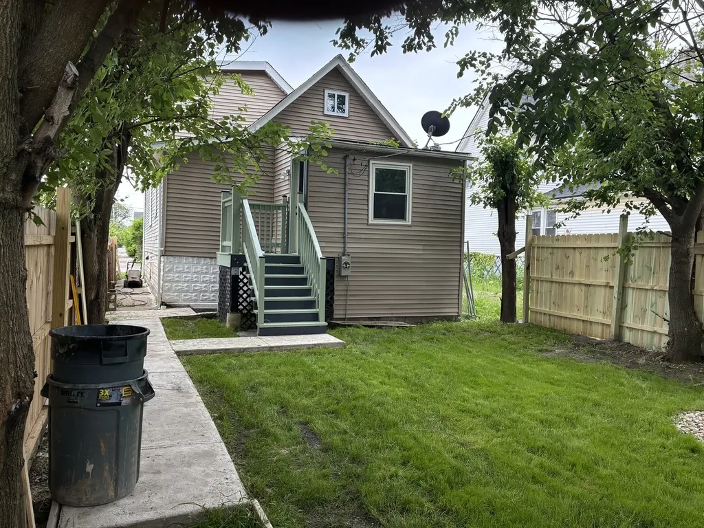 214 West 106th Place Chicago IL 60628