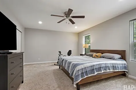 16 Elm Avenue Fox Lake IL 60020