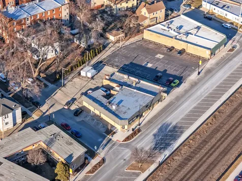 6915 Stanley Avenue Berwyn IL 60402