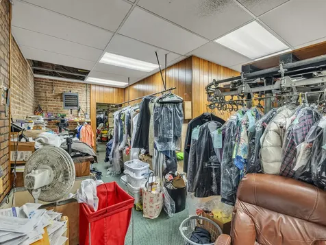 6915 Stanley Avenue Berwyn IL 60402