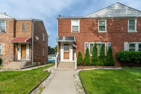 5129 South Menard Avenue Chicago IL 60638