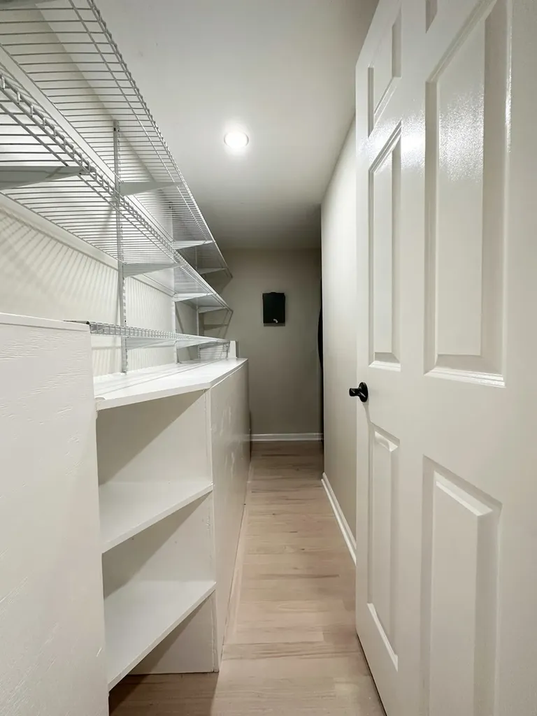 4249 North Kolmar Avenue Chicago IL 60641