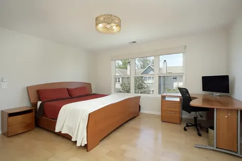4249 North Kolmar Avenue Chicago IL 60641