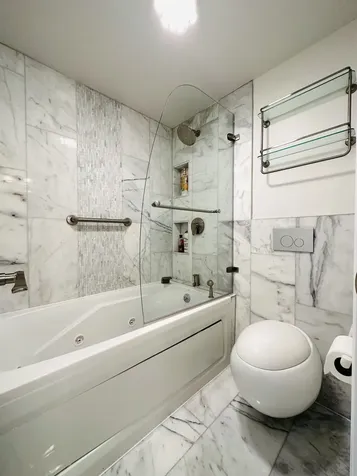 4249 North Kolmar Avenue Chicago IL 60641