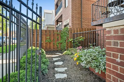 1712 North Albany Avenue Chicago IL 60647