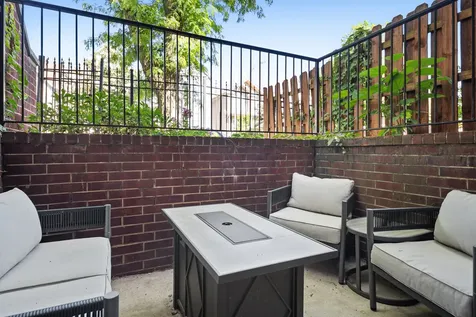 1712 North Albany Avenue Chicago IL 60647