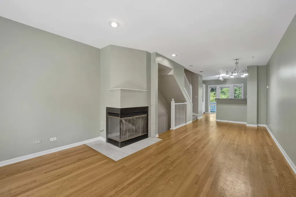 1441 South Plymouth Avenue Chicago IL 60605