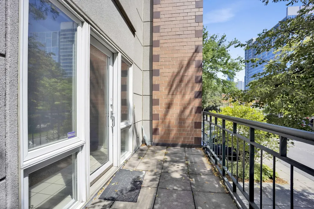 1441 South Plymouth Avenue Chicago IL 60605