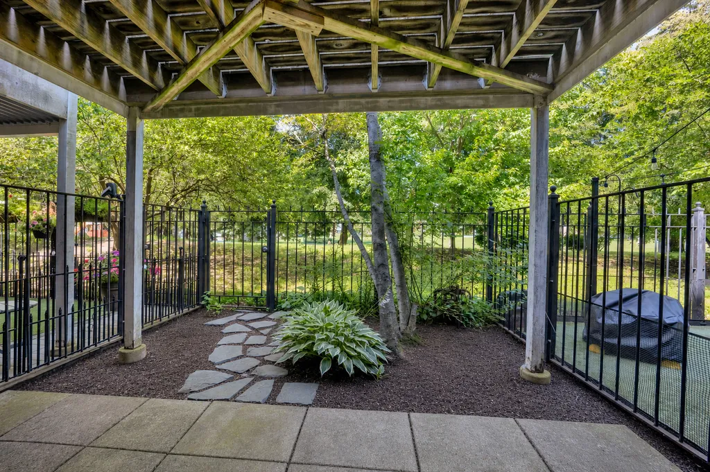1441 South Plymouth Avenue Chicago IL 60605