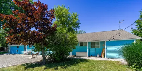 27717 West Grass Lake Drive Spring Grove IL 60081