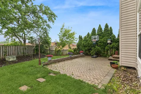 1726 Southbridge Court Schaumburg IL 60194