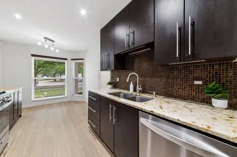 1726 Southbridge Court Schaumburg IL 60194
