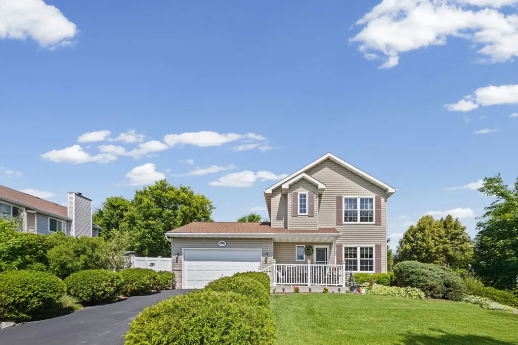 1006 Lindsay Street Joliet IL 60431