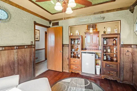 1006 Lindsay Street Joliet IL 60431
