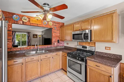 1006 Lindsay Street Joliet IL 60431