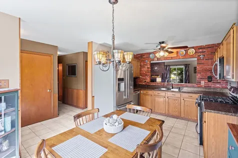 1006 Lindsay Street Joliet IL 60431