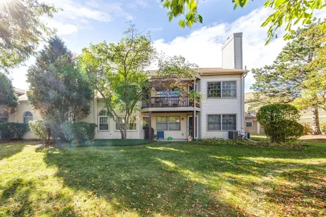 3209 North Daniels Court Arlington Heights IL 60004
