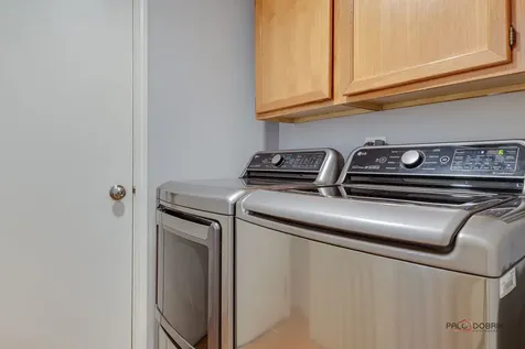 3209 North Daniels Court Arlington Heights IL 60004
