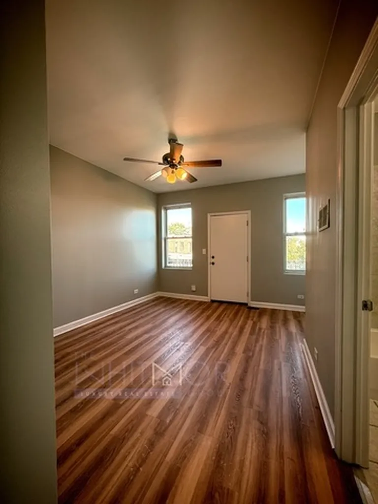 1108 East Marquette Road Chicago IL 60637