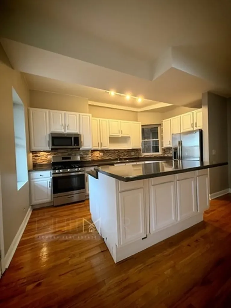 1108 East Marquette Road Chicago IL 60637