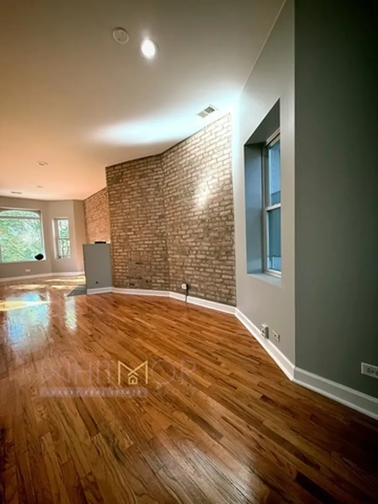 1108 East Marquette Road Chicago IL 60637