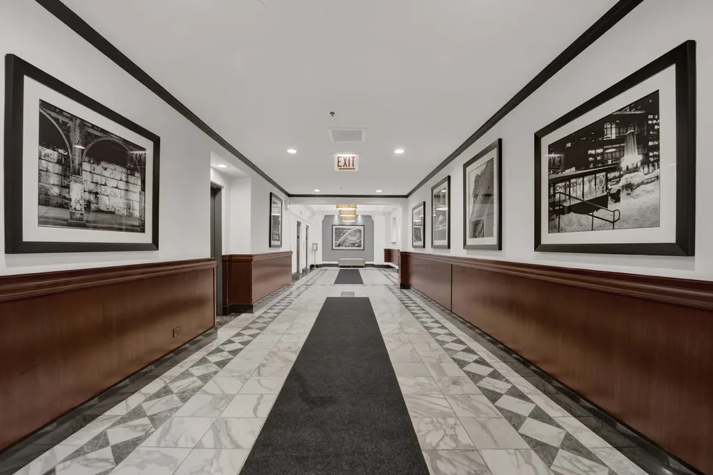 40 East 9th Street Chicago IL 60605