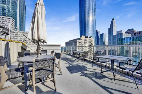 40 East 9th Street Chicago IL 60605