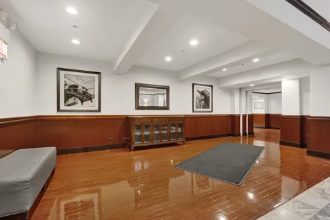 40 East 9th Street Chicago IL 60605