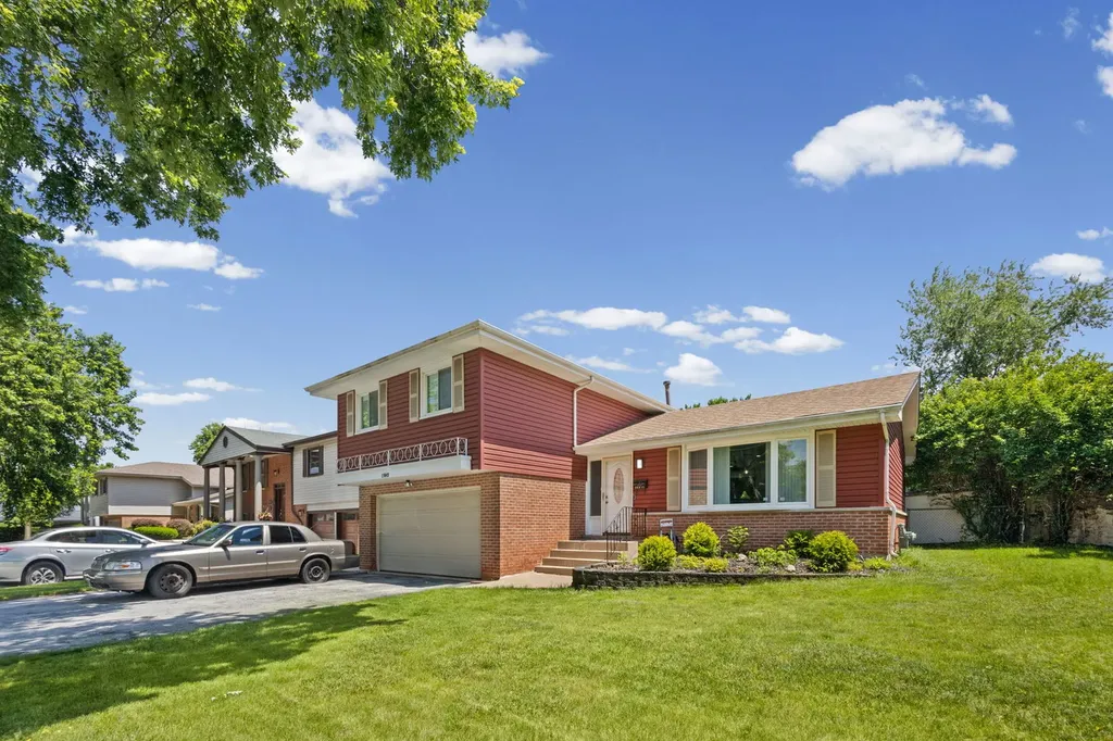 19049 Jonathan Lane Homewood IL 60430