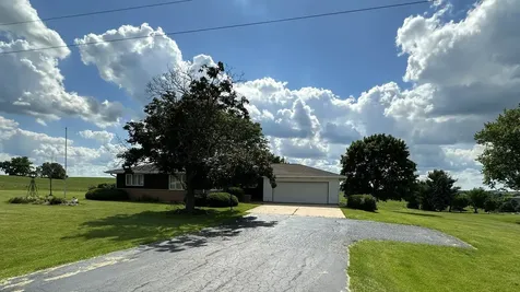 4430 Il Rte 26 N Freeport IL 61032