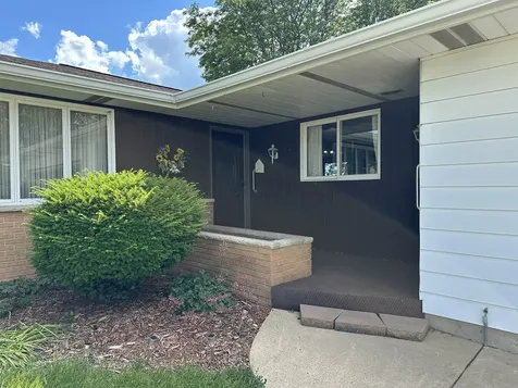 4430 Il Rte 26 N Freeport IL 61032