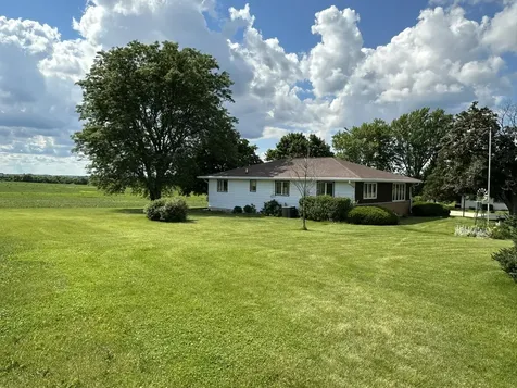 4430 Il Rte 26 N Freeport IL 61032