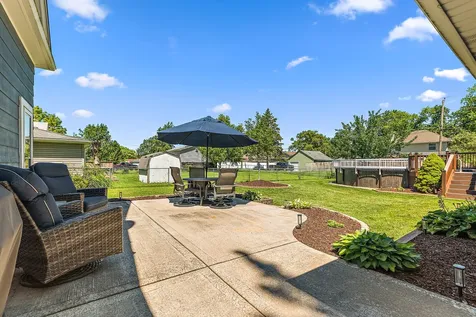 270 East North Street Manhattan IL 60442